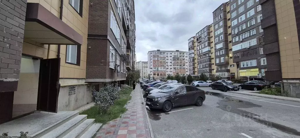1-к кв. Дагестан, Каспийск ул. Каспийская, 8Б (50.0 м) - Фото 1