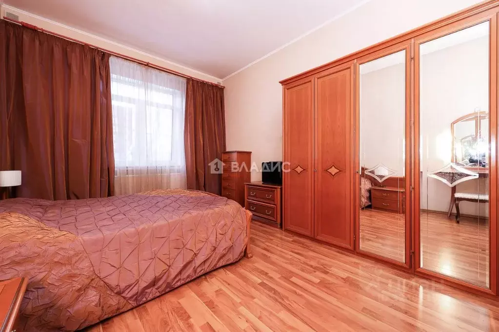 2-к кв. Калининградская область, Калининград Гостиная ул., 26 (68.2 м) - Фото 2