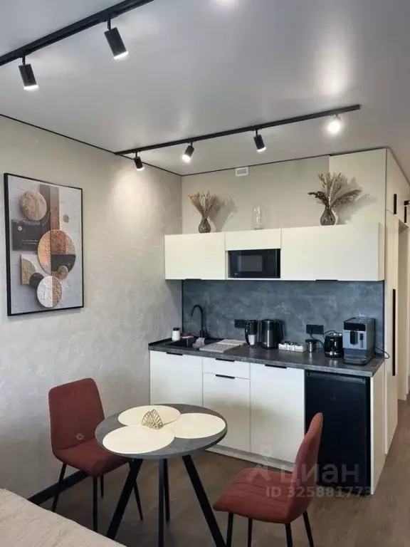 Студия Нижегородская область, Нижний Новгород ул. Родионова, 136Б ... - Фото 1