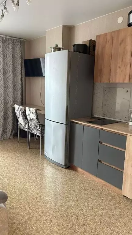 Студия Красноярский край, Красноярск ул. Калинина, 175В (22.0 м) - Фото 1