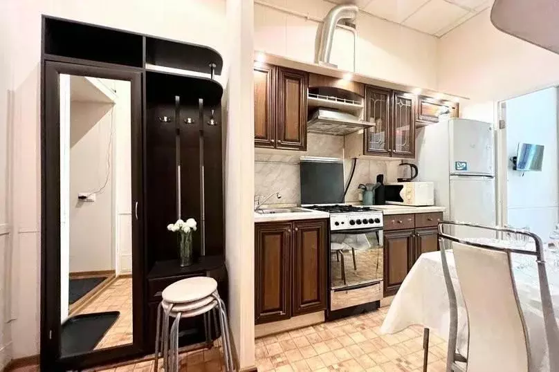 4-к кв. Санкт-Петербург ул. Ломоносова, 16 (90.0 м) - Фото 0