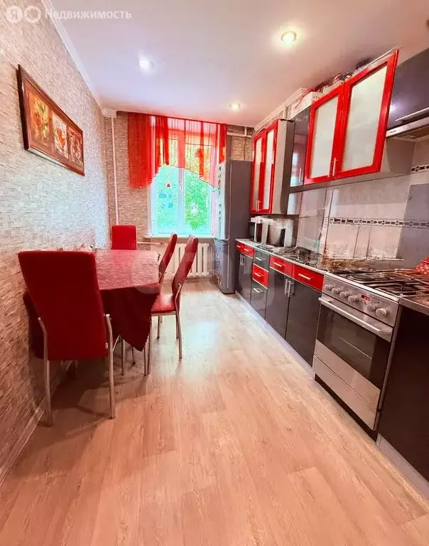 3-комнатная квартира: Брянск, Советская улица, 45 (64 м) - Фото 0