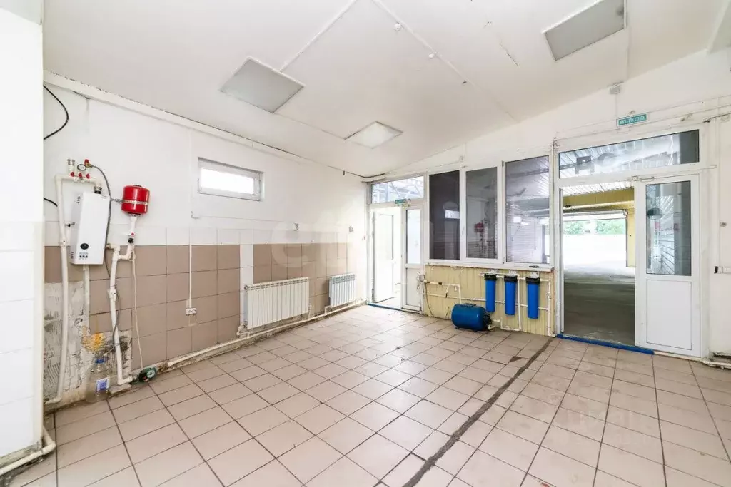 Помещение свободного назначения в Курганская область, Курган ул. ... - Фото 1