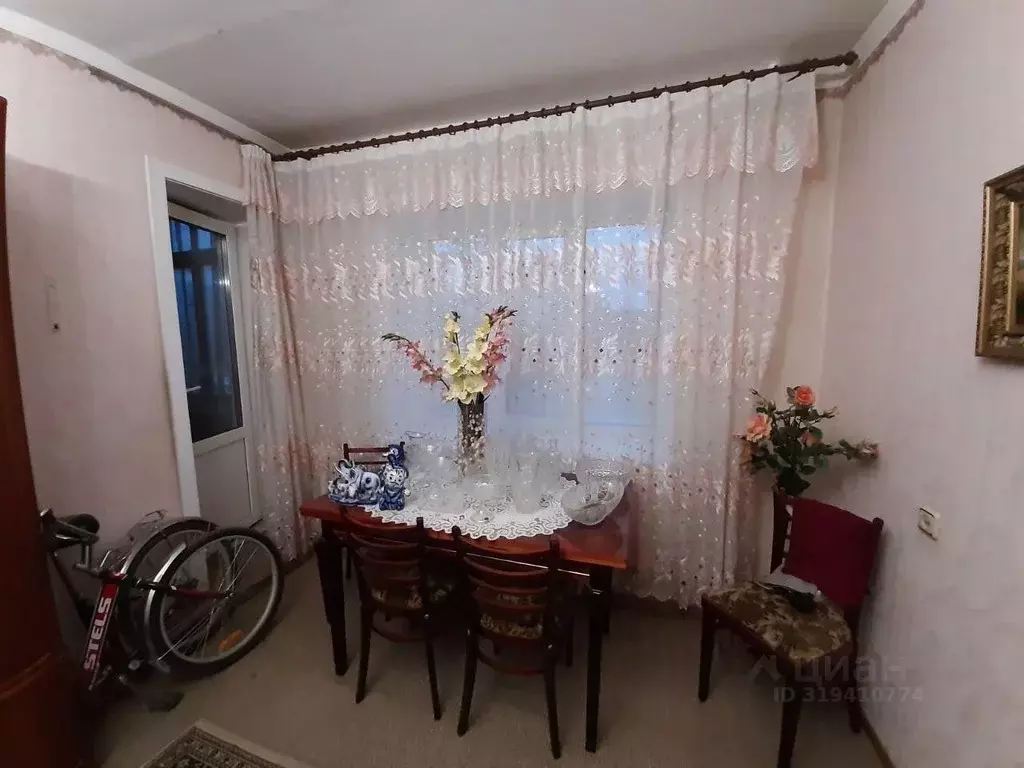 1-к кв. Саха (Якутия), Якутск ул. Каландаришвили, 7 (42.5 м) - Фото 0