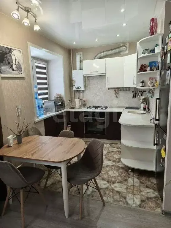 2-к кв. Коми, Ухта просп. Космонавтов, 32 (41.8 м) - Фото 1