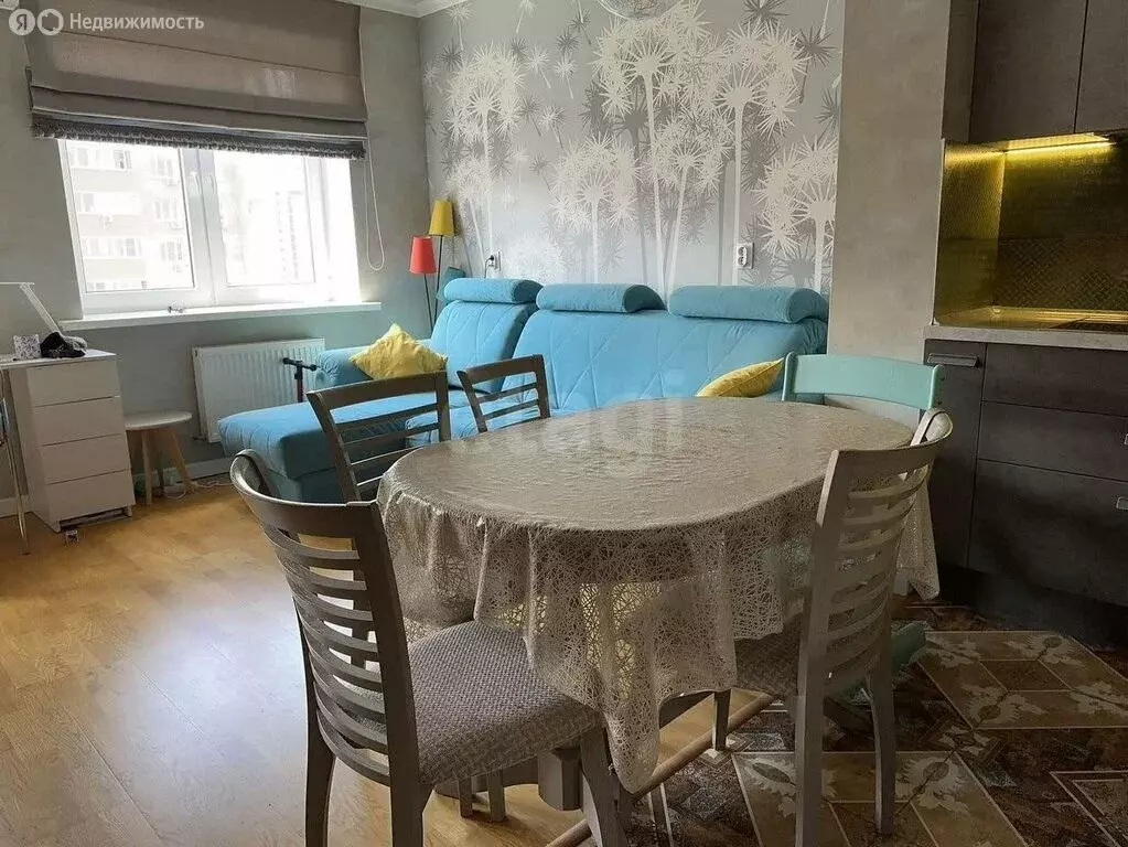 2-комнатная квартира: Краснодар, улица им. Героя Яцкова И.В., 15к1 ... - Фото 2