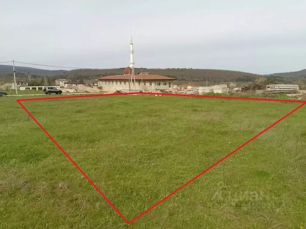 Участок в Крым, Белогорский район, с. Земляничное  (12.0 сот.) - Фото 1