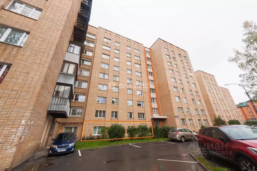 Помещение свободного назначения в Карелия, Петрозаводск ул. Калинина, ... - Фото 0