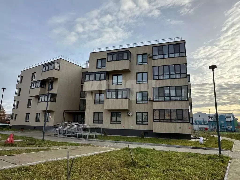 2-к кв. Вологодская область, Сокол ул. Строителей, 4к1 (61.5 м) - Фото 1