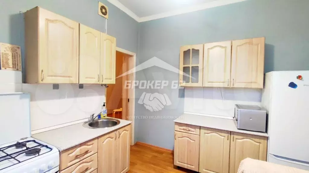 3-к. квартира, 100 м, 1/2 эт. - Фото 1