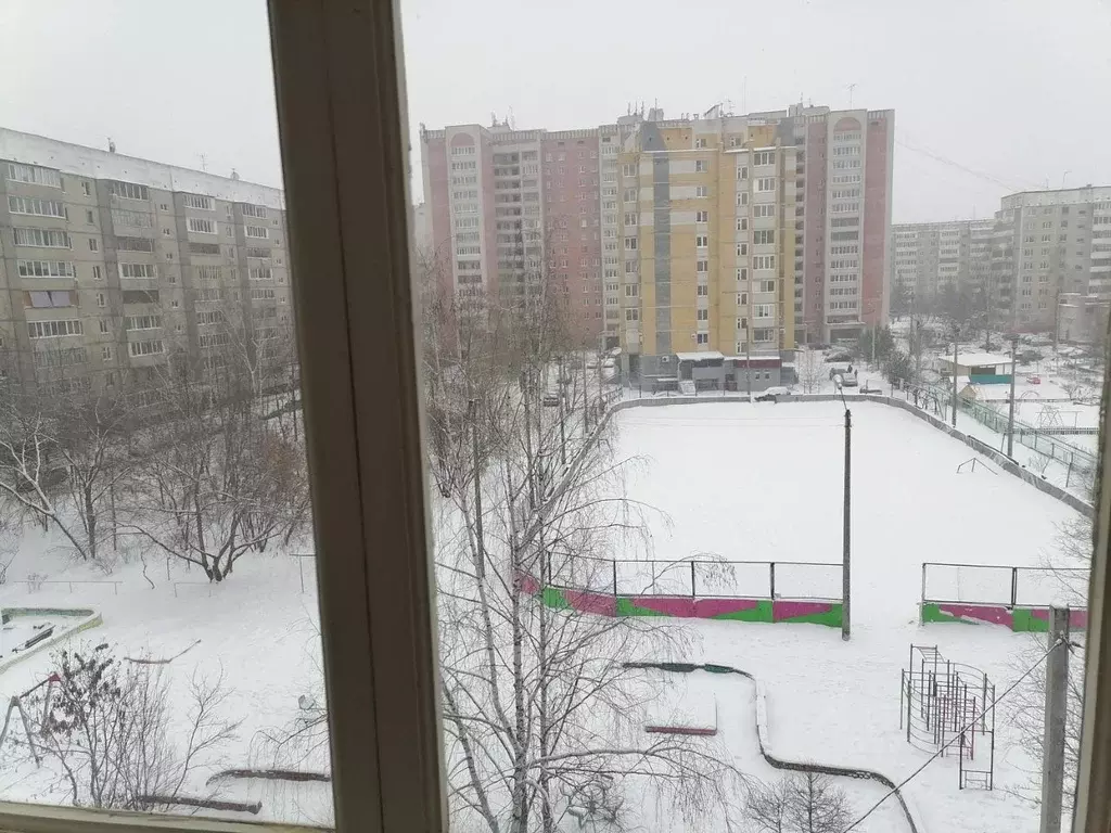 1-к кв. Марий Эл, Йошкар-Ола ул. Петрова, 12 (35.0 м) - Фото 1