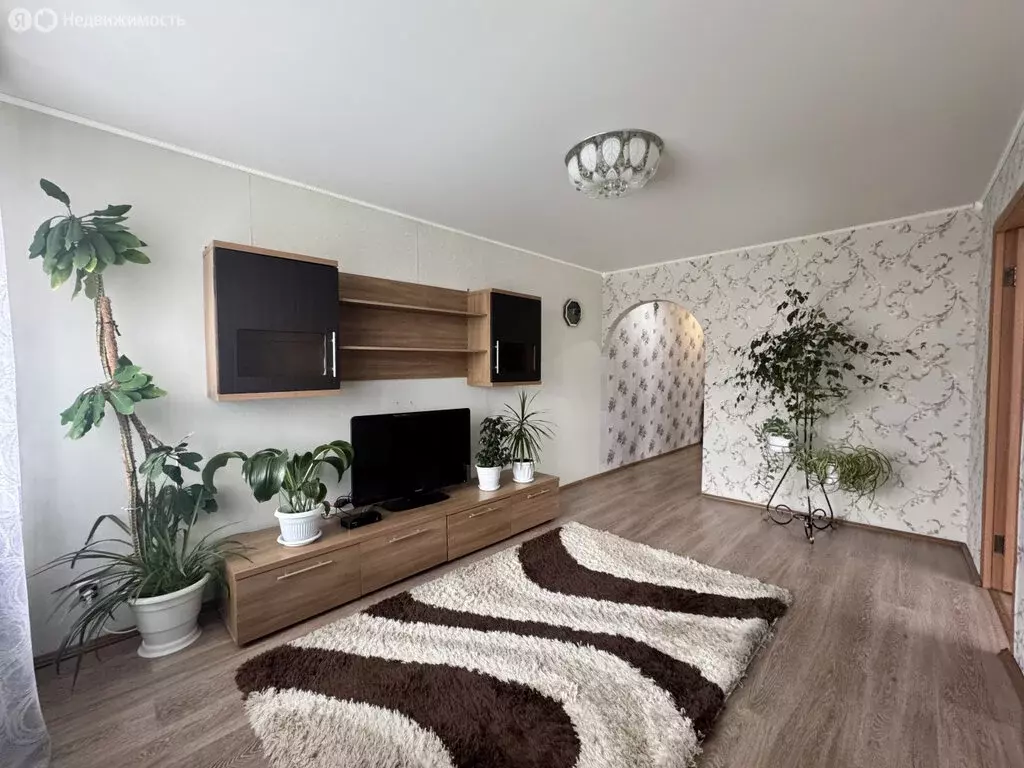 3-комнатная квартира: Туринск, Загородная улица, 93А (53.1 м) - Фото 1