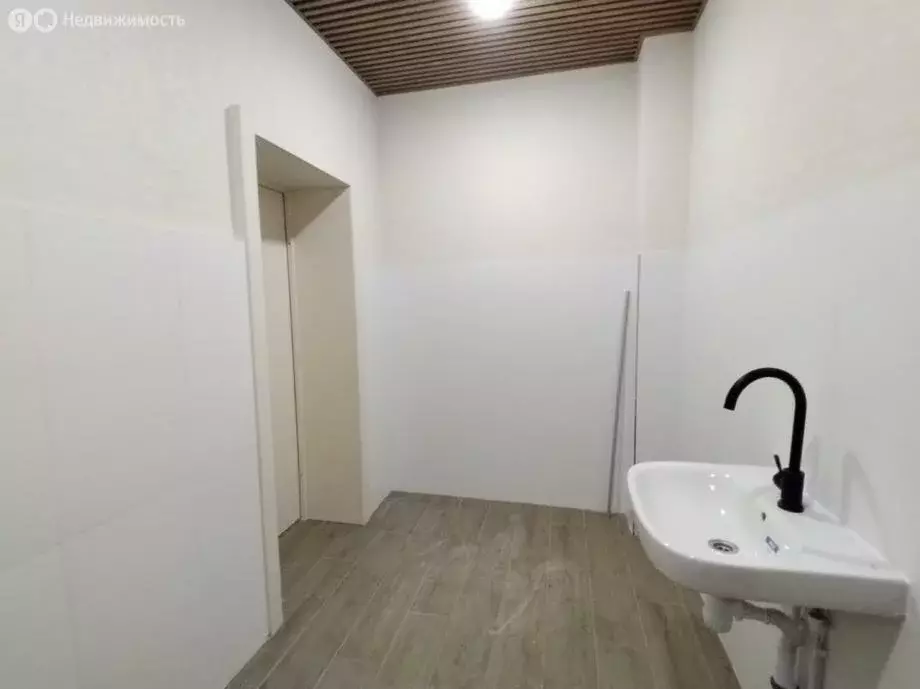 Торговая площадь (37.7 м) - Фото 1