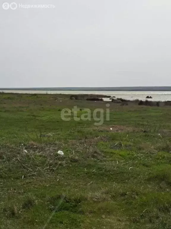 Участок в Черноморский район, село Межводное (10 м) - Фото 1