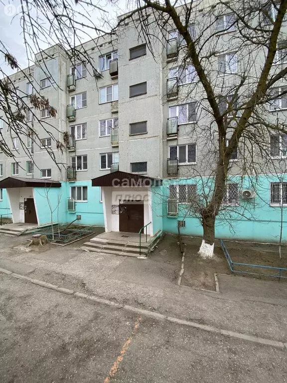 3-комнатная квартира: Элиста, 8-й микрорайон, 23 (63 м) - Фото 0