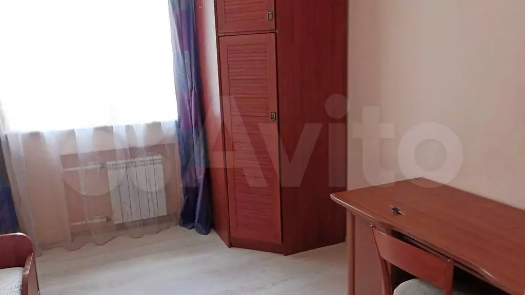 Комната 12 м в 6-к., 2/12 эт. - Фото 0