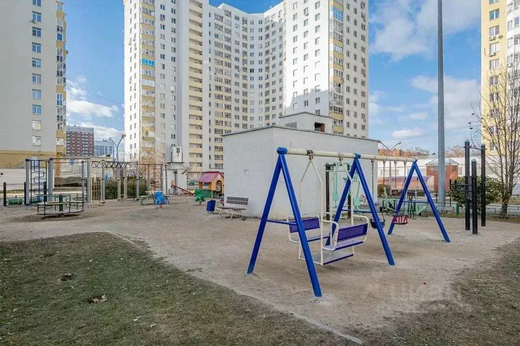 Комната Свердловская область, Екатеринбург ул. Щорса, 103 (10.0 м) - Фото 2