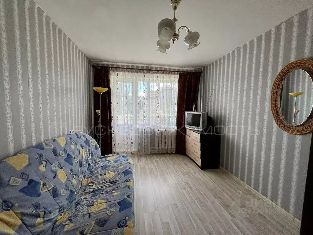 2-к кв. Кировская область, Киров Красный Химик мкр, ул. Красный Химик, ... - Фото 1