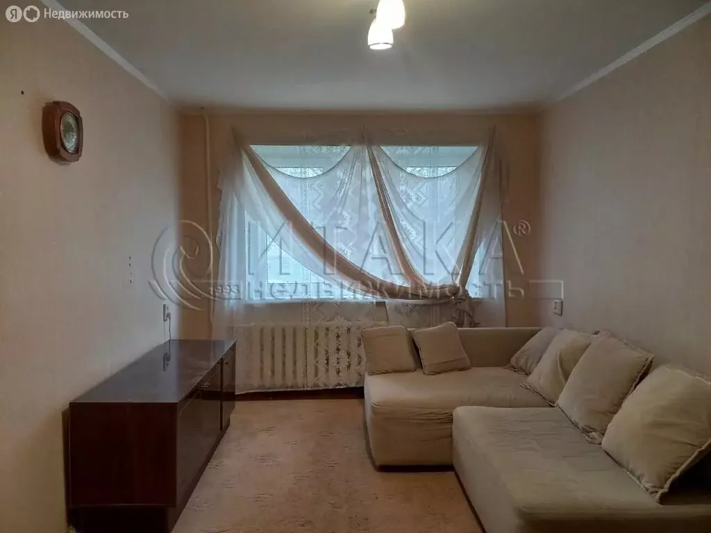 3-комнатная квартира: Пикалёво, 6-й микрорайон, 23 (62 м) - Фото 1