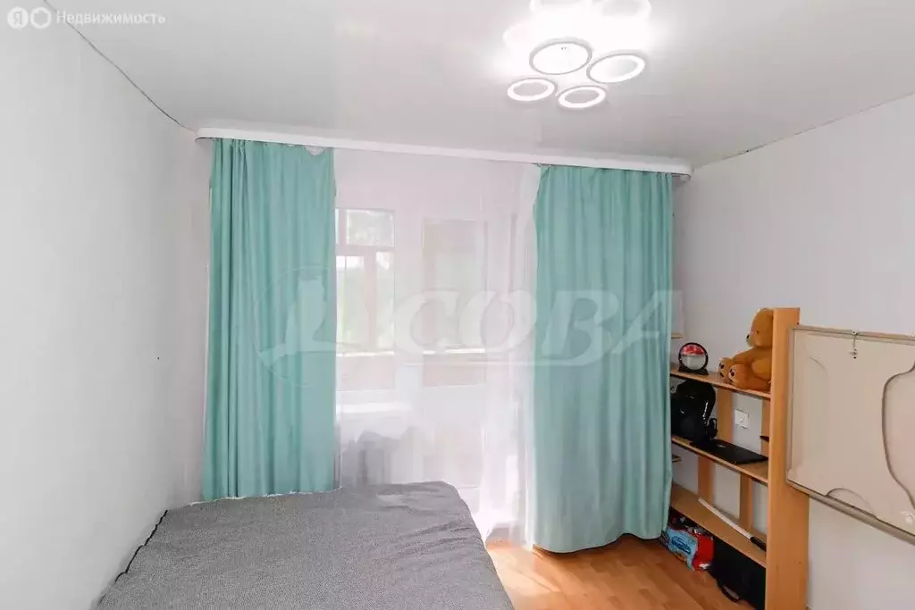 2-комнатная квартира: Тюмень, улица Белинского, 14 (44 м) - Фото 1