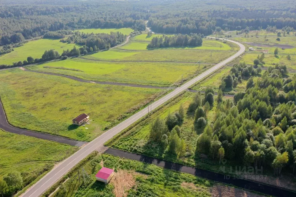 Участок в Московская область, Сергиево-Посадский городской округ, с. ... - Фото 0