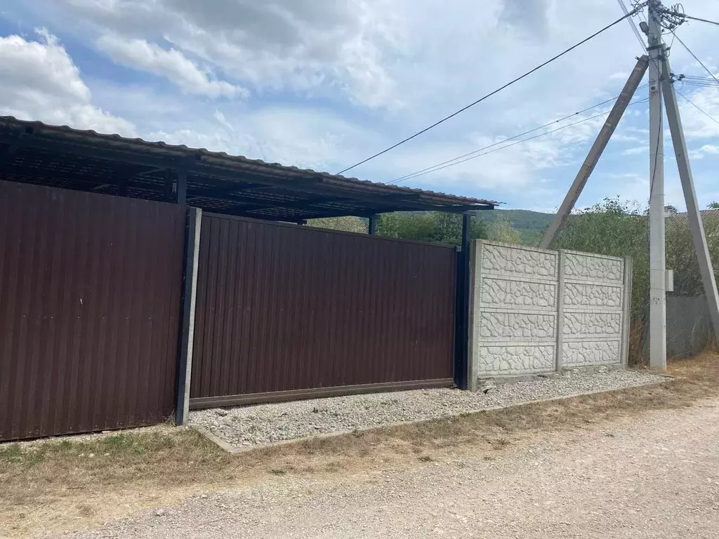 Участок в Севастополь с. Кизиловое, ул. Речная, 5 (7.0 сот.) - Фото 1