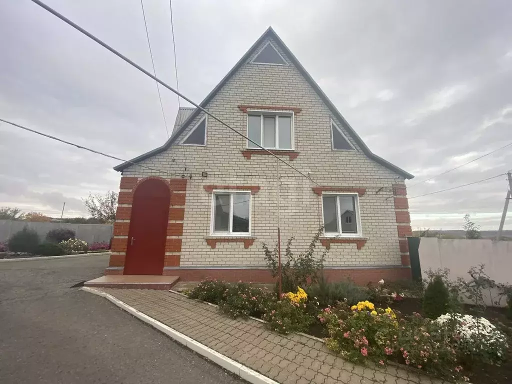 Дом в Белгородская область, Вейделевка рп ул. Дорожная, 1 (141 м) - Фото 1