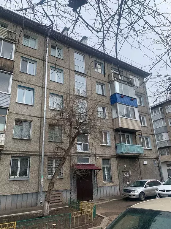 3-комнатная квартира: Красноярск, Парашютная улица, 70 (58 м) - Фото 1