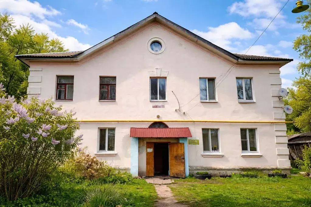 3-к кв. Брянская область, Почеп ул. Толстого, 109 (55.9 м) - Фото 1