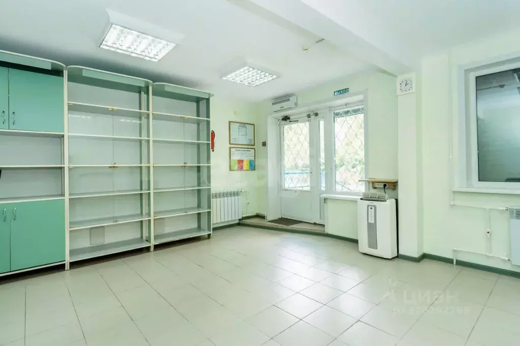 Офис в Алтайский край, Бийск ул. Воинов-интернационалистов, 100 (31 м) - Фото 1