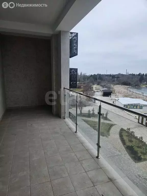 Квартира-студия: Севастополь, улица Пляж Омега, 24 (83 м) - Фото 2