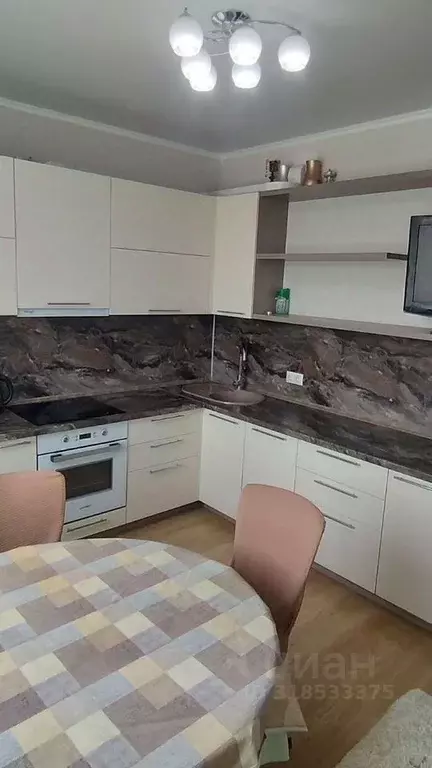 2-к кв. Тюменская область, Тюмень ул. Газовиков, 45 (64.8 м) - Фото 0