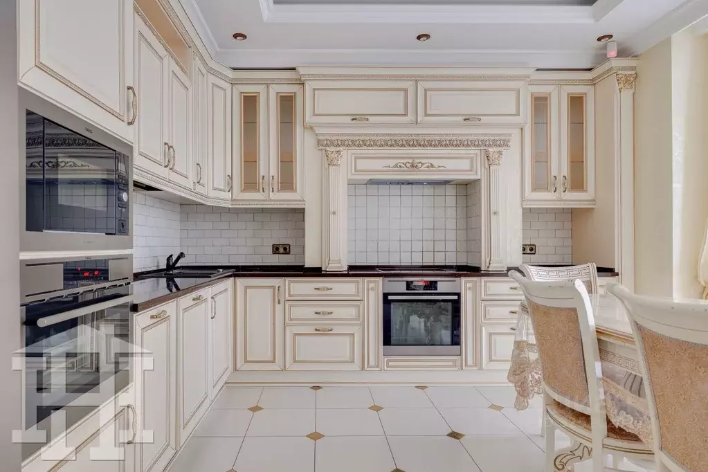 5-к кв. Москва Мосфильмовская ул., 88к2с6 (160.0 м) - Фото 1