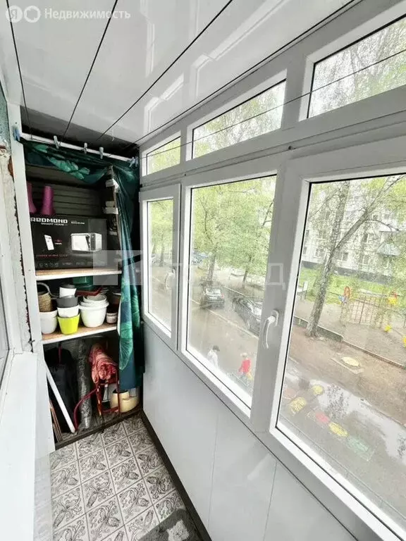 3-комнатная квартира: Барнаул, улица Попова, 49 (61.2 м) - Фото 2