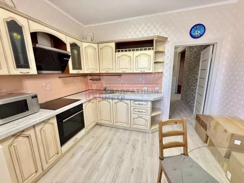 2-к кв. Белгородская область, Старый Оскол Степной мкр, 10 (63.9 м) - Фото 0