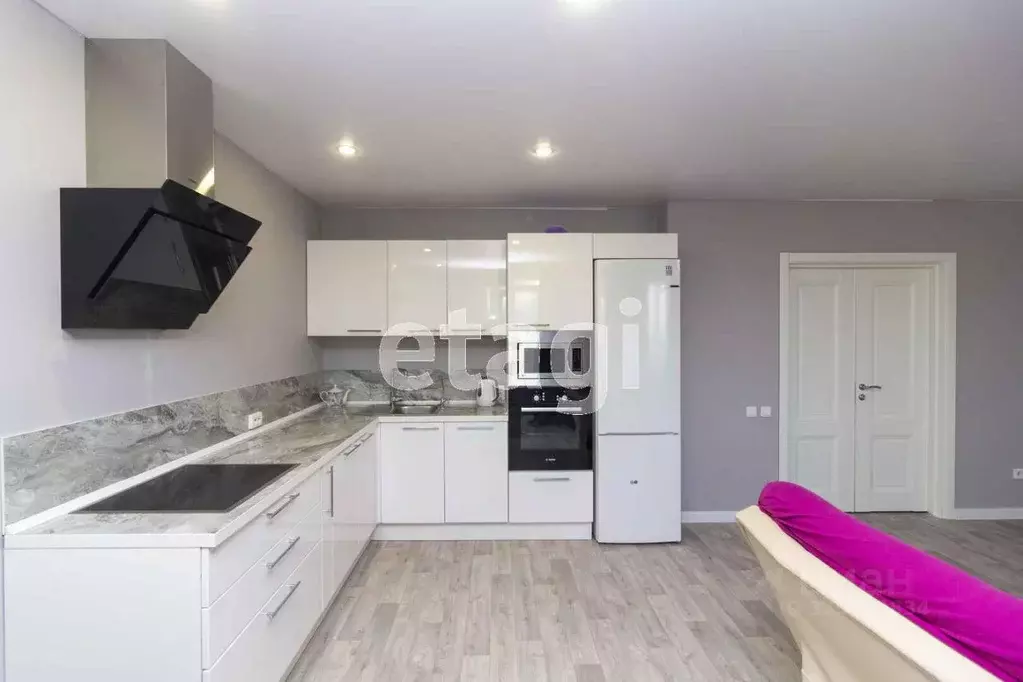 Помещение свободного назначения в Тюменская область, Тюмень ул. ... - Фото 1