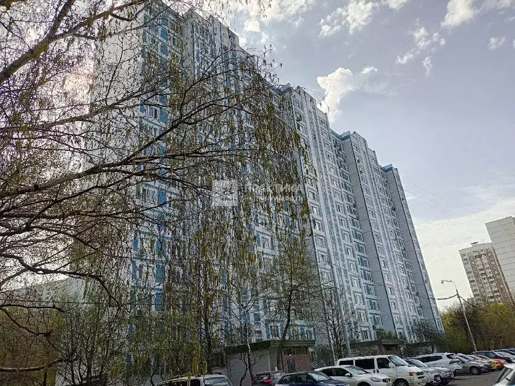 Продается 2-комнатная квартира - Фото 1