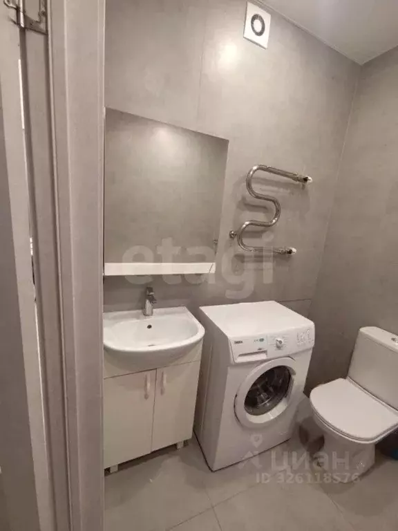 Студия Тюменская область, Тюмень ДОК мкр, ул. Ботаническая, 1к1 (19.6 ... - Фото 1