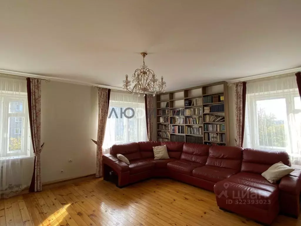 4-к кв. Кировская область, Киров ул. Всесвятская, 99А (135.0 м) - Фото 2