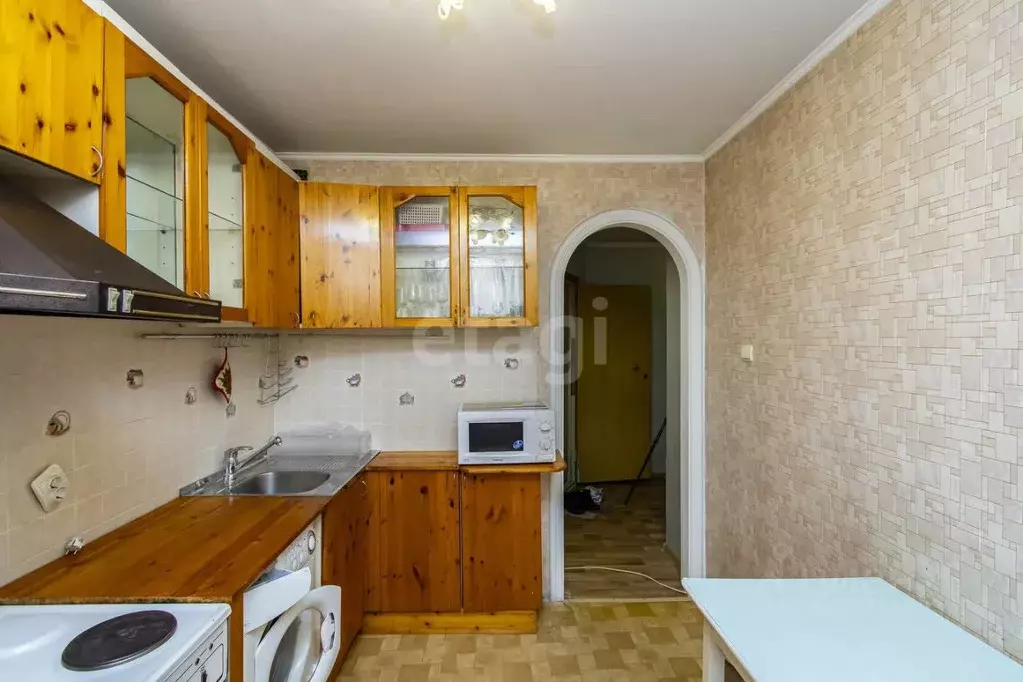 2-к кв. Тюменская область, Тюмень ул. Радищева, 29 (53.7 м) - Фото 1