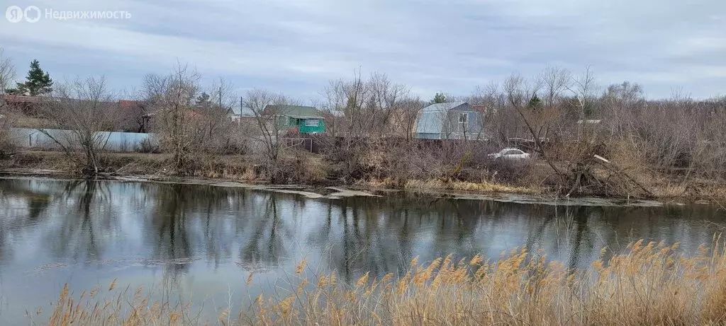 Дом в Саратов, СТ Мостостроитель, 7-я линия (20 м) - Фото 1