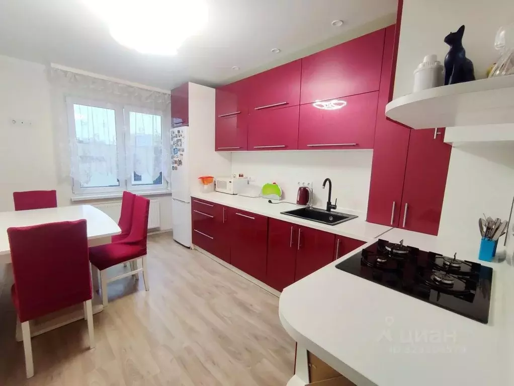 3-к кв. Калининградская область, Калининград ул. Дзержинского, 172 ... - Фото 1