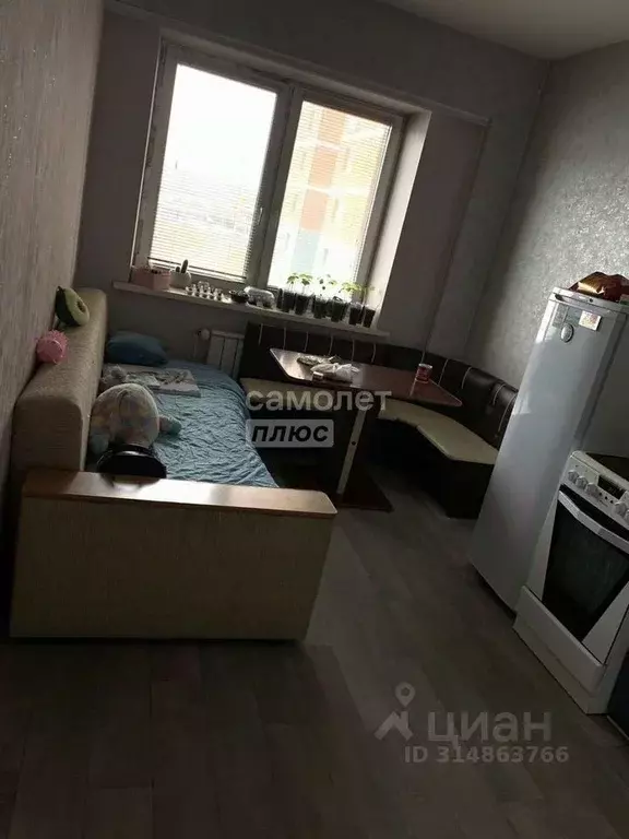 1-к кв. Иркутская область, Иркутск Дальневосточная ул., 112 (38.9 м) - Фото 1