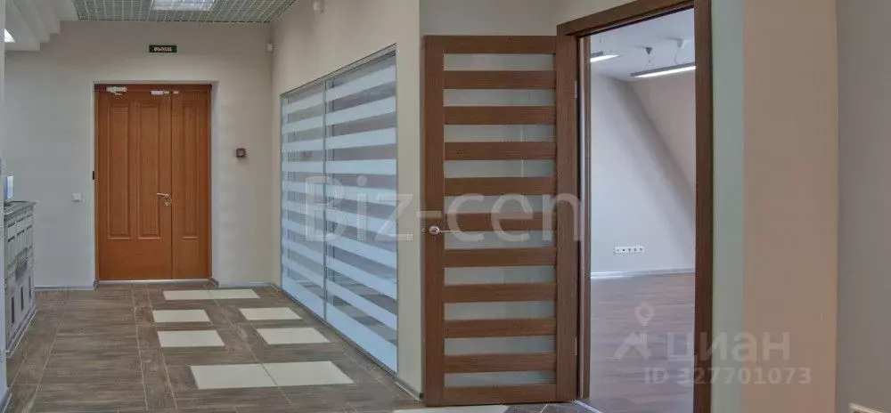 Офис в Санкт-Петербург 14-я Васильевского острова линия, 7 (185 м) - Фото 1