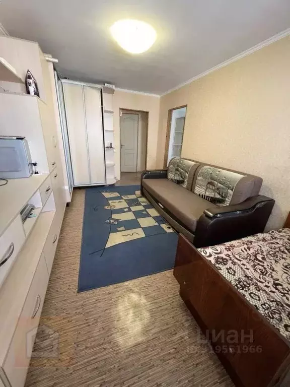 2-к кв. Крым, Симферополь ул. Гагарина, 17А (38.8 м) - Фото 0