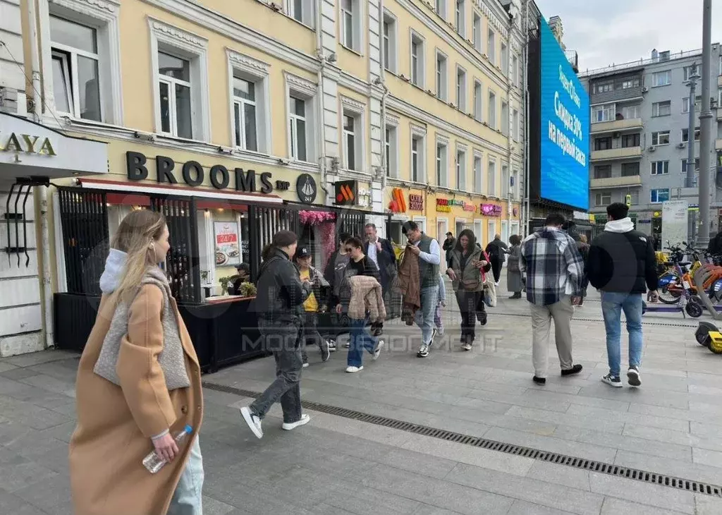 Помещение на топ трафике под общепит 7м2 - Фото 0