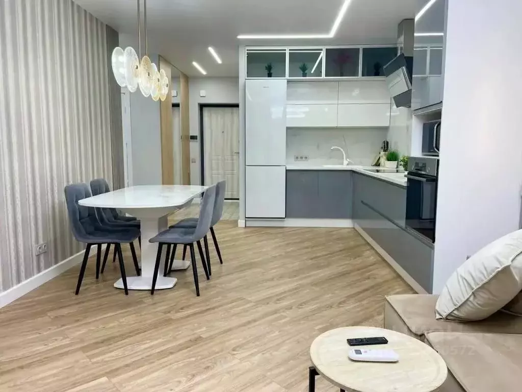 2-к кв. Татарстан, Казань ул. Аметьевская магистраль, 18к5 (55.0 м) - Фото 1