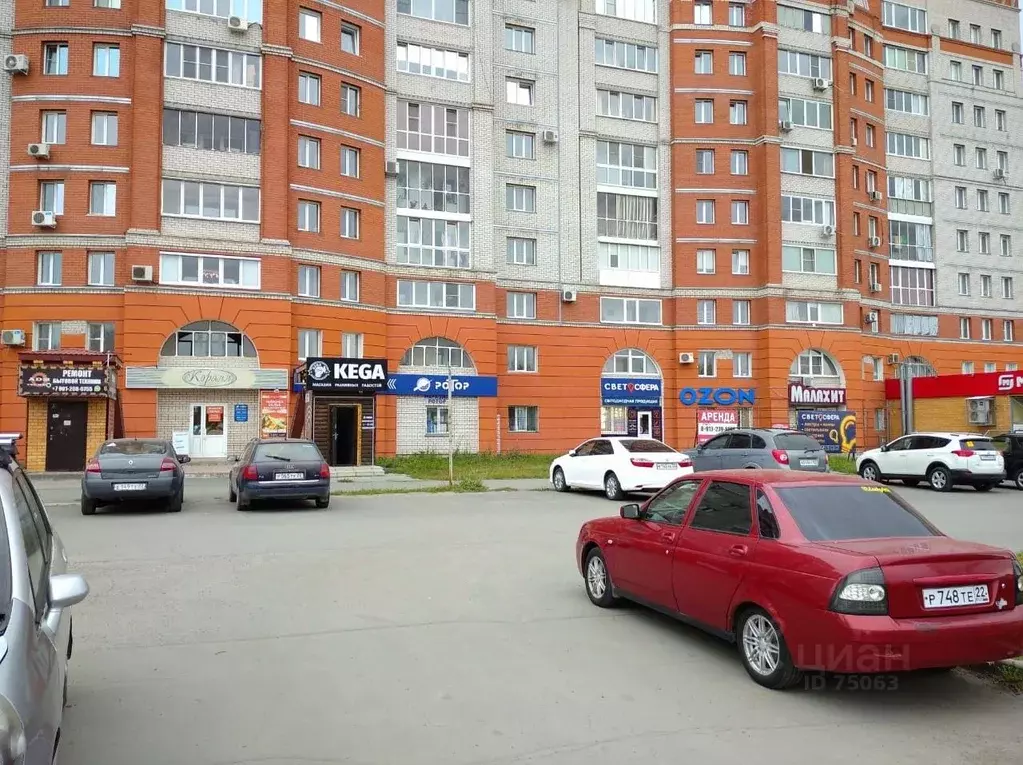 Торговая площадь в Алтайский край, Барнаул ул. Малахова, 89 (98.0 м) - Фото 1