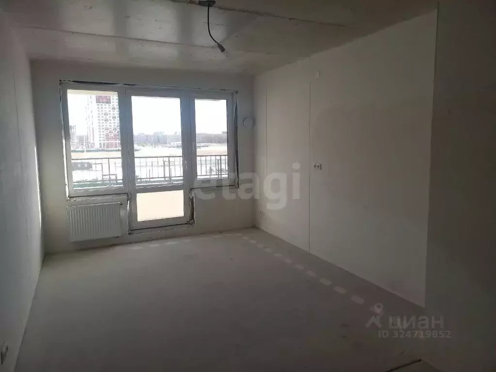 Студия Тюменская область, Тюмень ул. Василия Малкова, 12 (28.6 м) - Фото 1