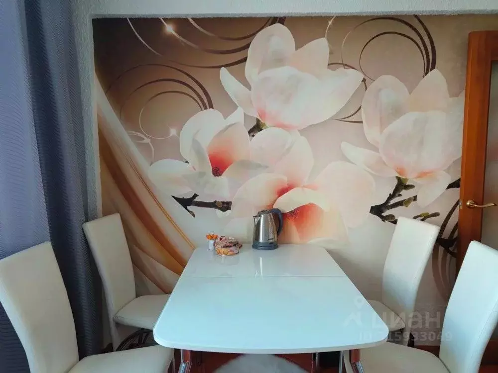 3-к кв. Омская область, Омск Заозерный мкр, ул. Бородина, 12/4 (70.0 ... - Фото 1